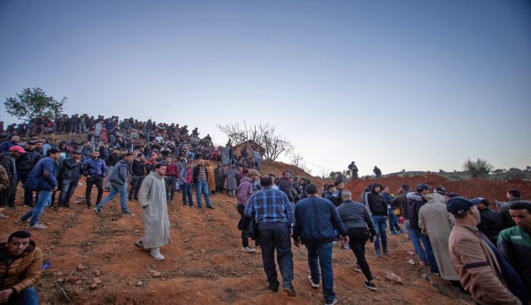 جانب من عملية إنقاذ الطفل المغربي ريان