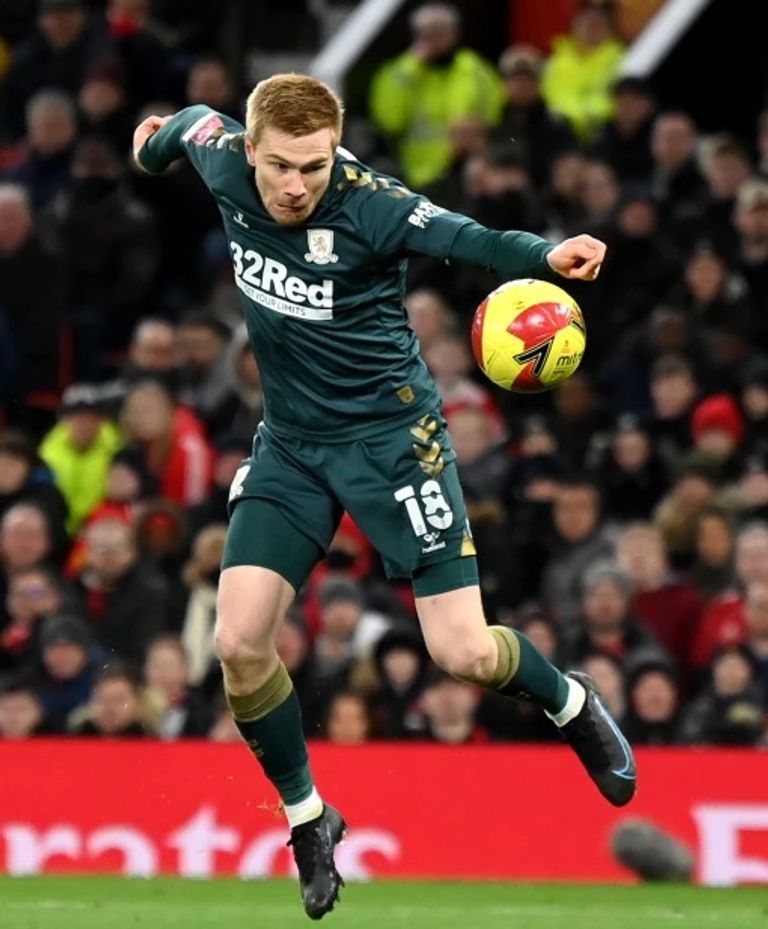 لمسة يد واتمور