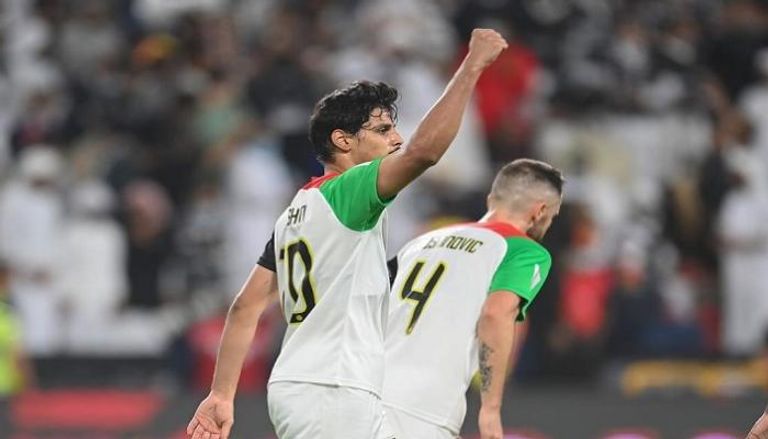 أحمد العطاس لاعب الجزيرة الإماراتي