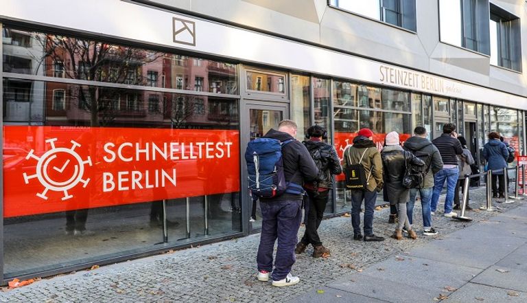 طفل يخضع لاختبار كورونا في الصين- أرشيفية