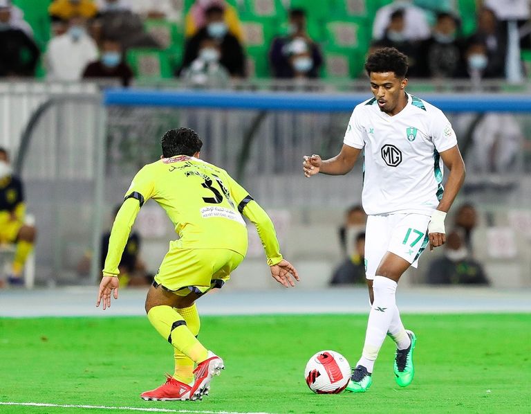 الأهلي ضد التعاون الشباب ضد الحزم