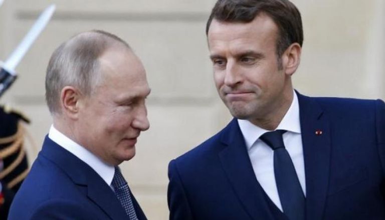 الرئيسان الفرنسي والروسي خلال لقاء سابق