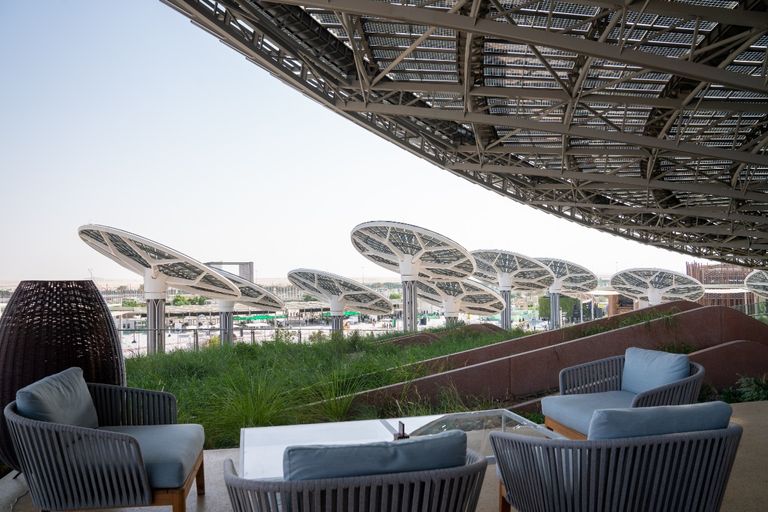 خيارات متنوعة لتناول العشاء في إكسبو 2020 دبي بمناسبة عيد الحب