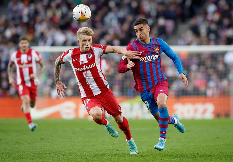 برشلونة ضد أتلتيكو مدريد فريق برشلونة