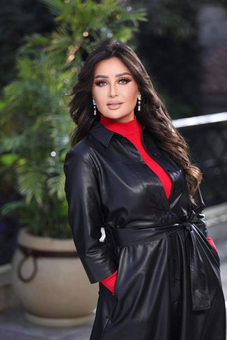 الفنانة التونسية لطيفة