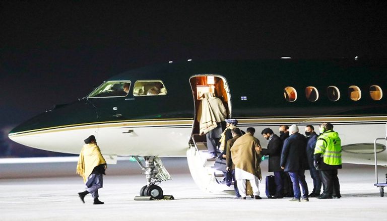 وفد طالبان في المحادثات مع الغرب