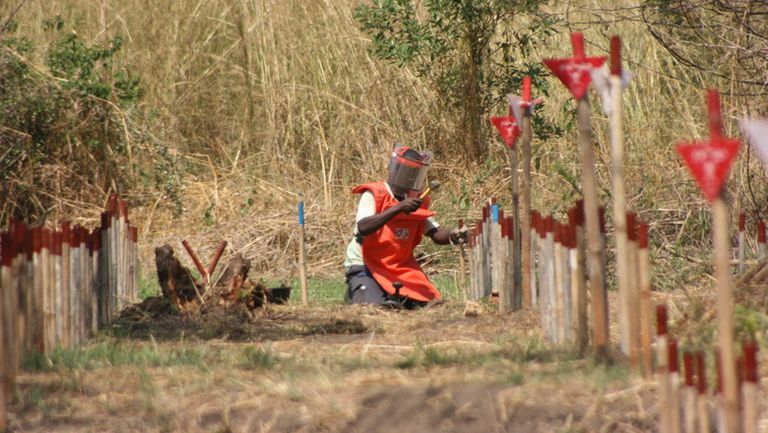 فرق إزالة الألغام بجنوب السودان