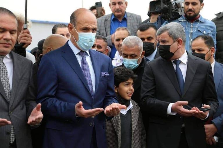 نصب تذكاري للأسطورة أحمد راضي