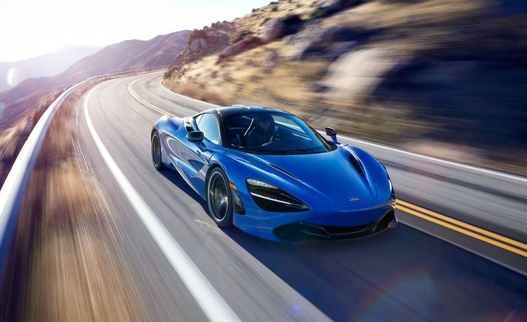 طراز McLaren 720S  طراز Bugatti Chiron