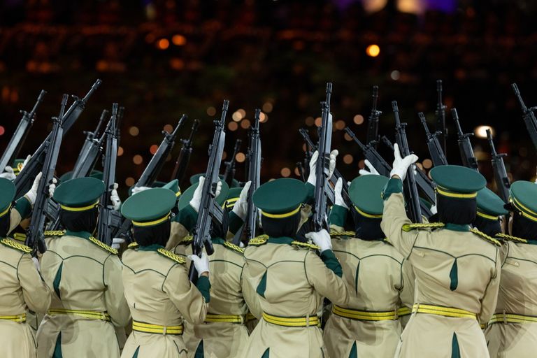 جانب من عرض شرطة دبي في 