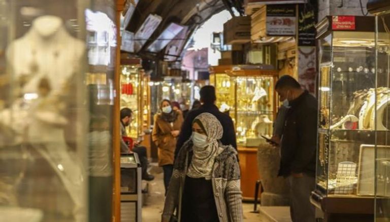سعر الذهب يرتفع في فلسطين اليوم الخميس