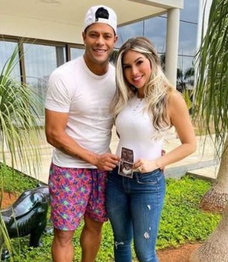 هالك وزوجته كريستيانو رونالدو وعائلته