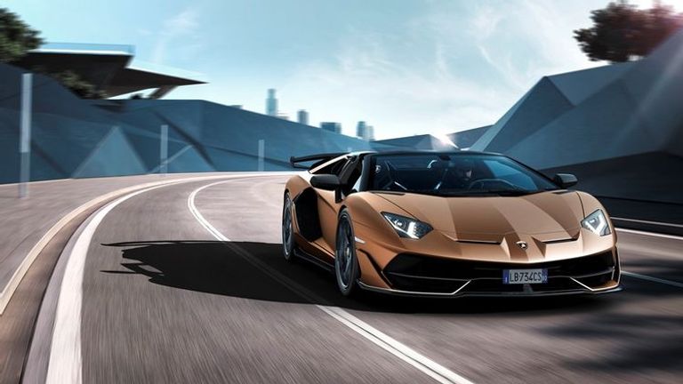 طراز Lamborghini Aventador Roadster طراز Bugatti Chiron