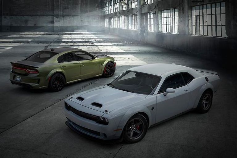 طراز Dodge Challenger طراز Bugatti Chiron