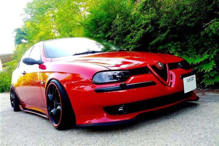 إطارات السيارة أحد أسرار تسريعها