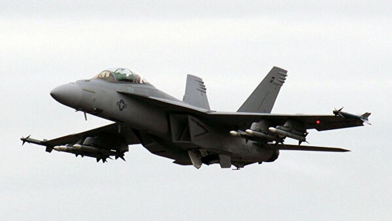 مقاتلة إسبانية قوات تابعة لحلف الناتو