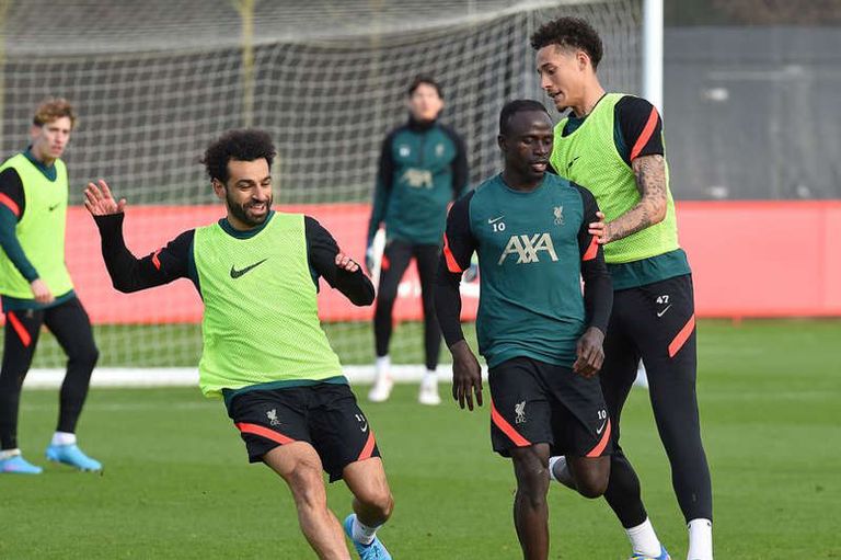 محمد صلاح وساديو ماني في ليفربول محمد صلاح وساديو ماني في كأس أمم أفريقيا