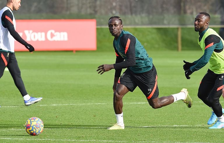 ساديو ماني في ليفربول محمد صلاح وساديو ماني في كأس أمم أفريقيا