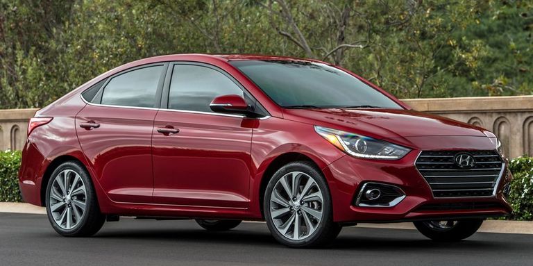 طراز Hyundai Accent  طراز Hyundai Accent