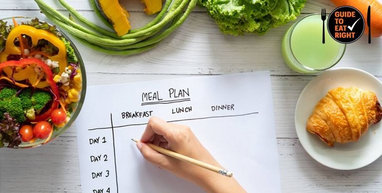 في الصيام المتقطع يمتنع الشخص عن الأكل أغلب ساعات اليوم