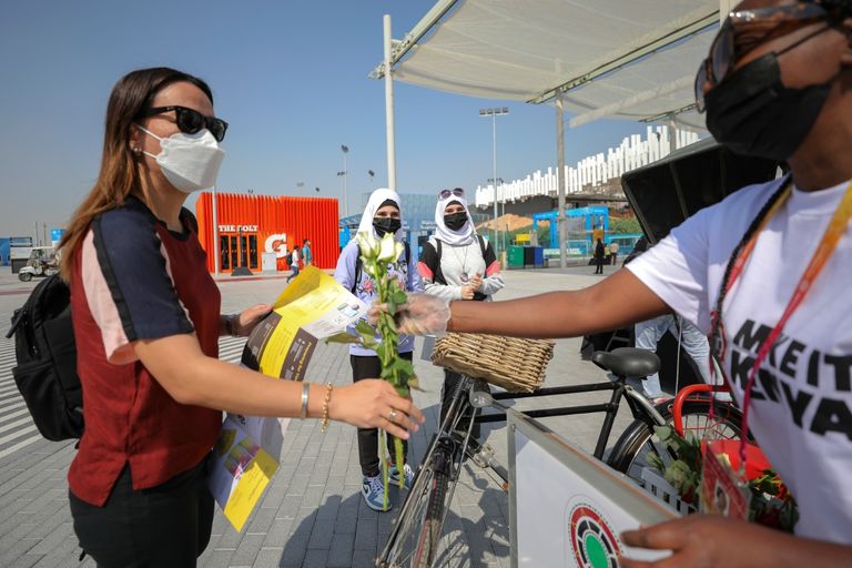 إكسبو 2020 دبي يحتفي بعيد الحب