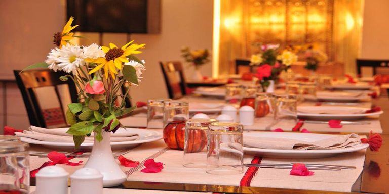 مظاهر الاحتفال بعيد الحب في تونس (أرشيفية)