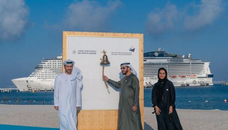 حمدان بن زايد آل نهيان يدشن رصيف الرحلات البحرية الجديد في شاطئ صير بني ياس
