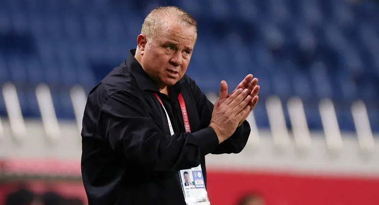 شوقي غريب أحمد سامي مدرب سموحة