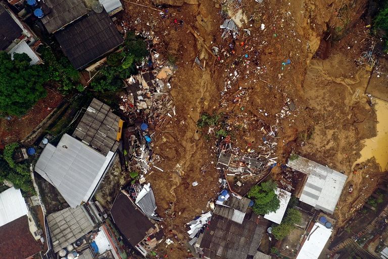 السيول غمرت الشوارع