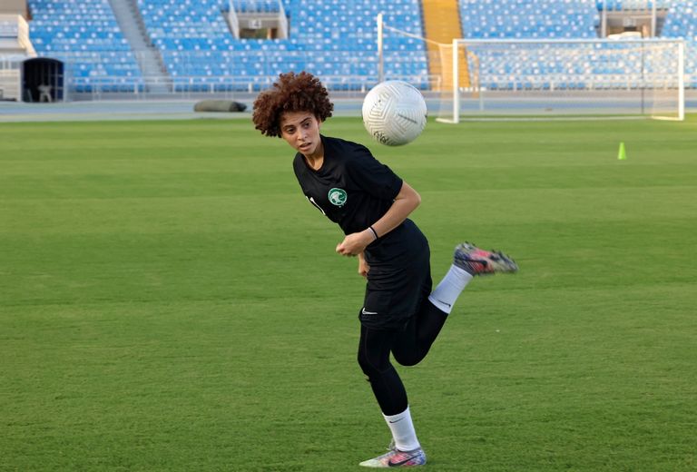 أول ظهور للمنتخب السعودي للسيدات