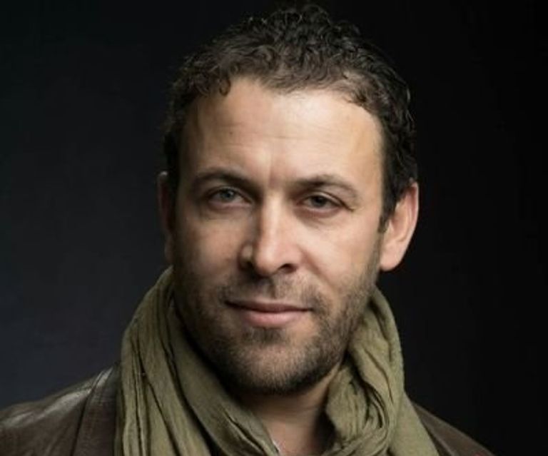 الشاعر والروائي الجزائري رشدي رضوان  الشاعر والروائي الجزائري رشدي رضوان - أرشيفية