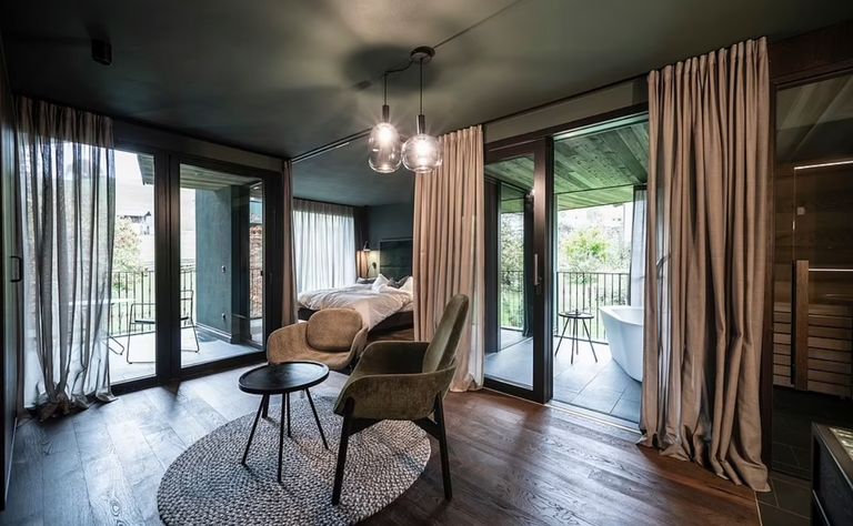 أجنحة فندق Parc Hotel Florian أجنحة فندق Parc Hotel Florian