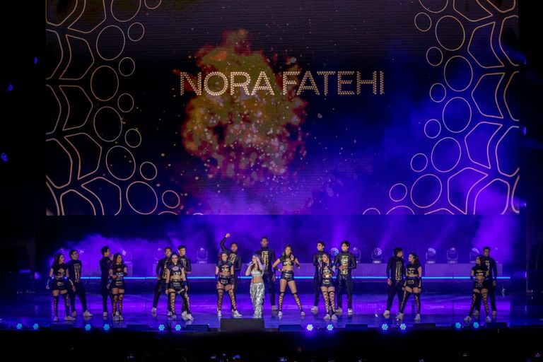 عرض راقص لنجمة بوليوود نورة فتحي في إكسبو دبي