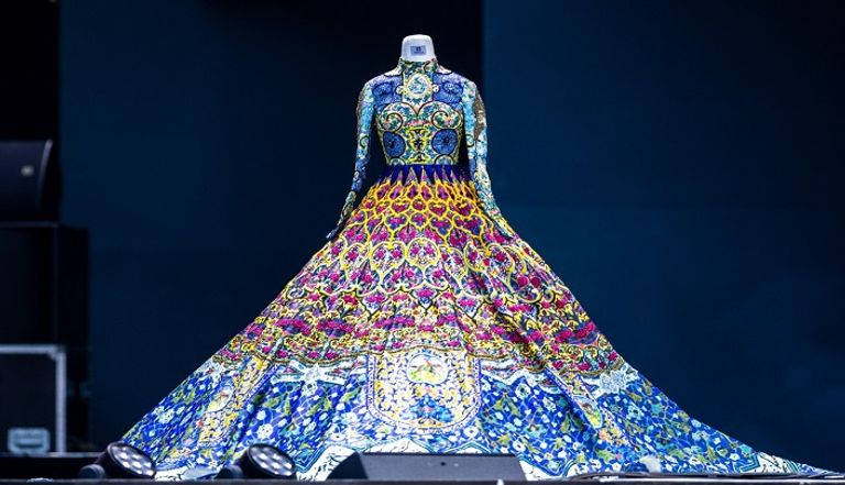 عرض أزياء إسلامي إيراني في إكسبو 2020 دبي