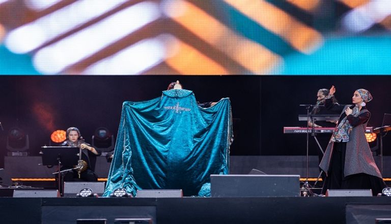 عرض أزياء إسلامي إيراني في إكسبو 2020 دبي