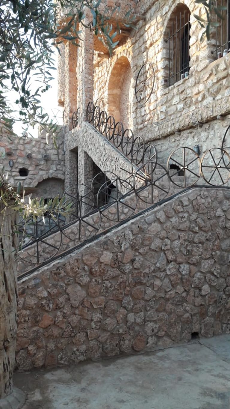 قلعة اللبناني المقداد