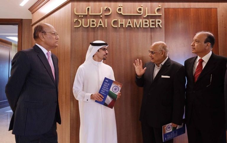 مجلس الأعمال الهندي وغرفة دبي يطلقان تقرير العلاقات التجارية والاستثمارية