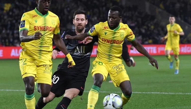 نانت وباريس أنطوان كومباريه مدرب نانت