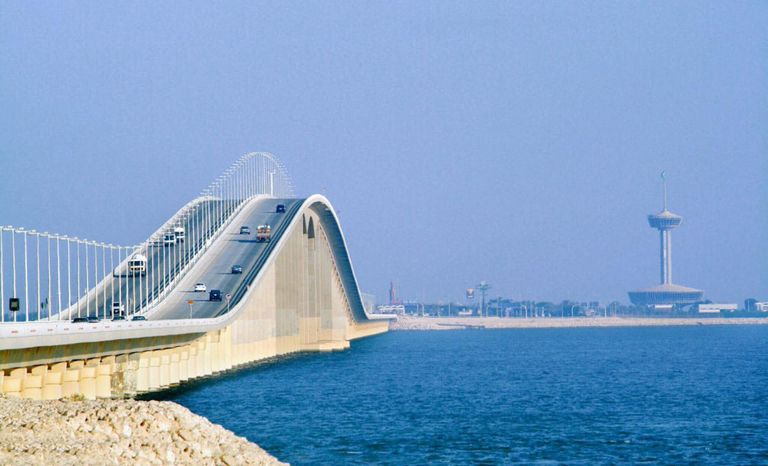 السفر للبحرين عن طريق الجسر