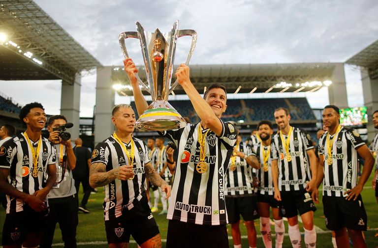 أتليتكو مينيرو بطل كأس السوبر البرازيلي