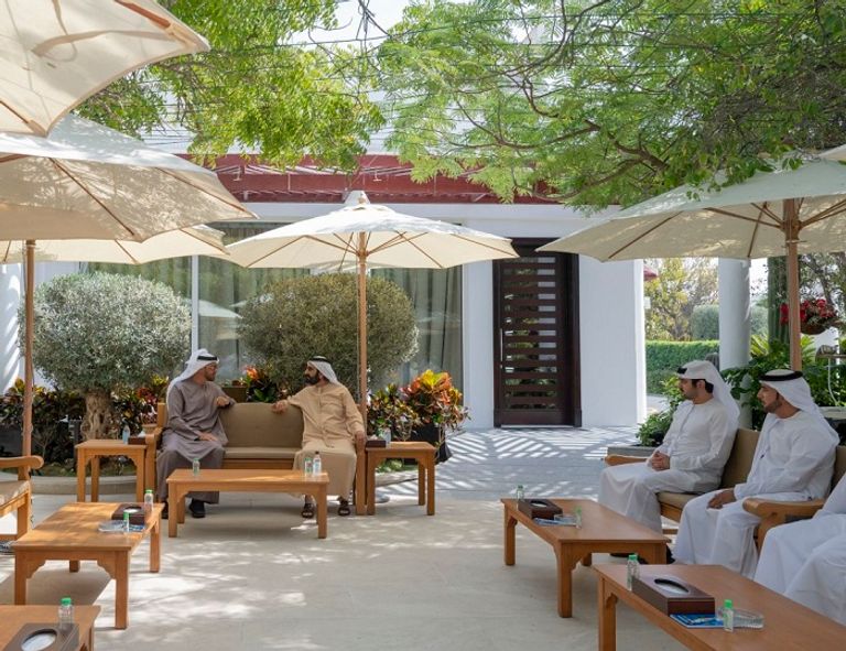 الشيخ محمد بن راشد آل مكتوم والشيخ محمد بن زايد آل نهيان الشيخ محمد بن راشد آل مكتوم والشيخ محمد بن زايد آل نهيان