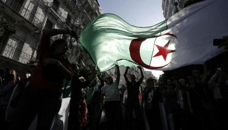 مظاهرة في الحراك الشعبي بالجزائر قبل 3 أعوام - أرشيفية