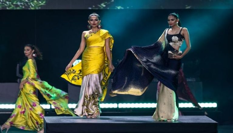 تصاميم الأزياء مستوحاة من طبيعة سريلانكا الخلابة