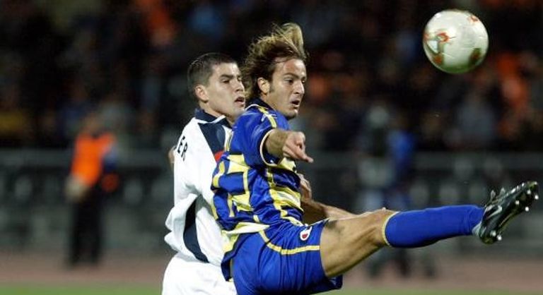 ميتالرو وبارما في 2003 شاختار دونيتسك بطل الدوري الأوروبي 2009