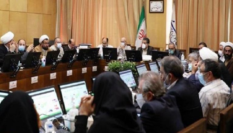 دعوات انتشرت بإيران للخروج في احتجاجات حال تقييد الإنترنت