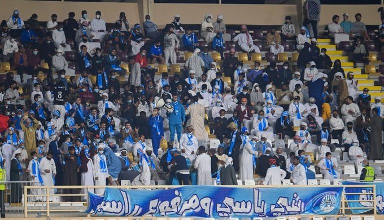 جماهير بني ياس الجماهير تخطف النجومية في البطولة