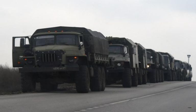 حافلات عسكرية روسية بمنطقة روستوف المتاخمة لدونيتسك 