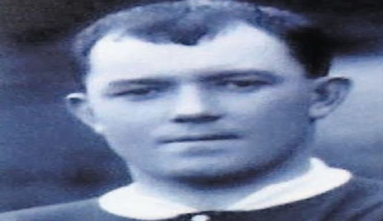 تاريخ كرة القدم يحتفظ بلاعبين شاركوا في حروب عالمية