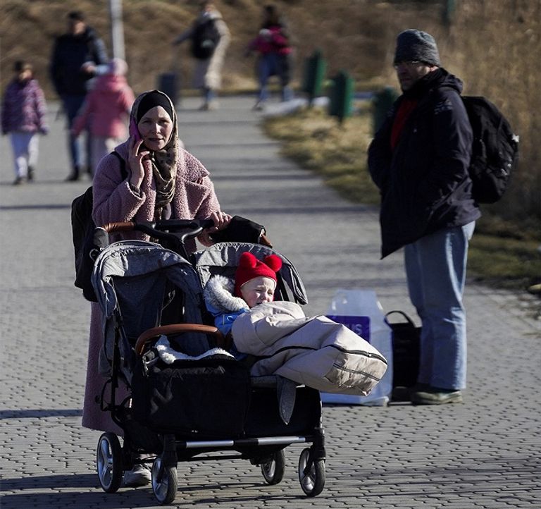 إحدى النازحات جراء الحرب في أوكرانيا