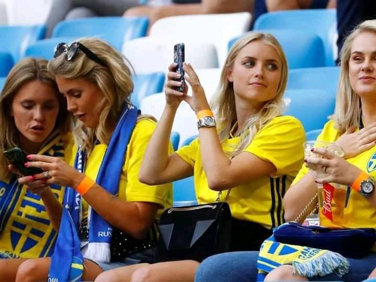 أوكرانيون يحاولون الخروج من البلاد هرباً من الهجوم الروسي